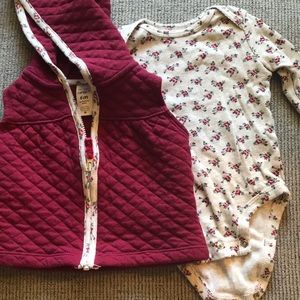 Carter’s vest set